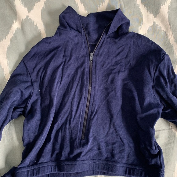 Cheerleading basics: shirt shorts and bow - Picture 2 of 8